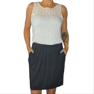 Bordeaux Combo Midi Dress Size Medium Black White Tank